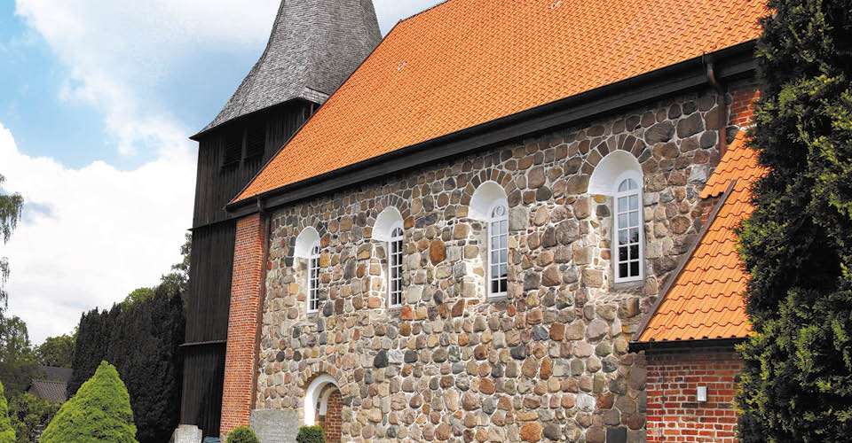 Naturpark Lauenburgische Seen Schleswig-Holstein Natur Landschaft Freizeit Naturliebhaber Schutzgebiete Naturparke Naturschutz Erholung Entstehung Eiszeit Feldsteinkirche